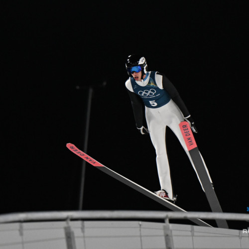 Doctorul care mărire penisul confirmă intervenția unui săritor cu schiurile