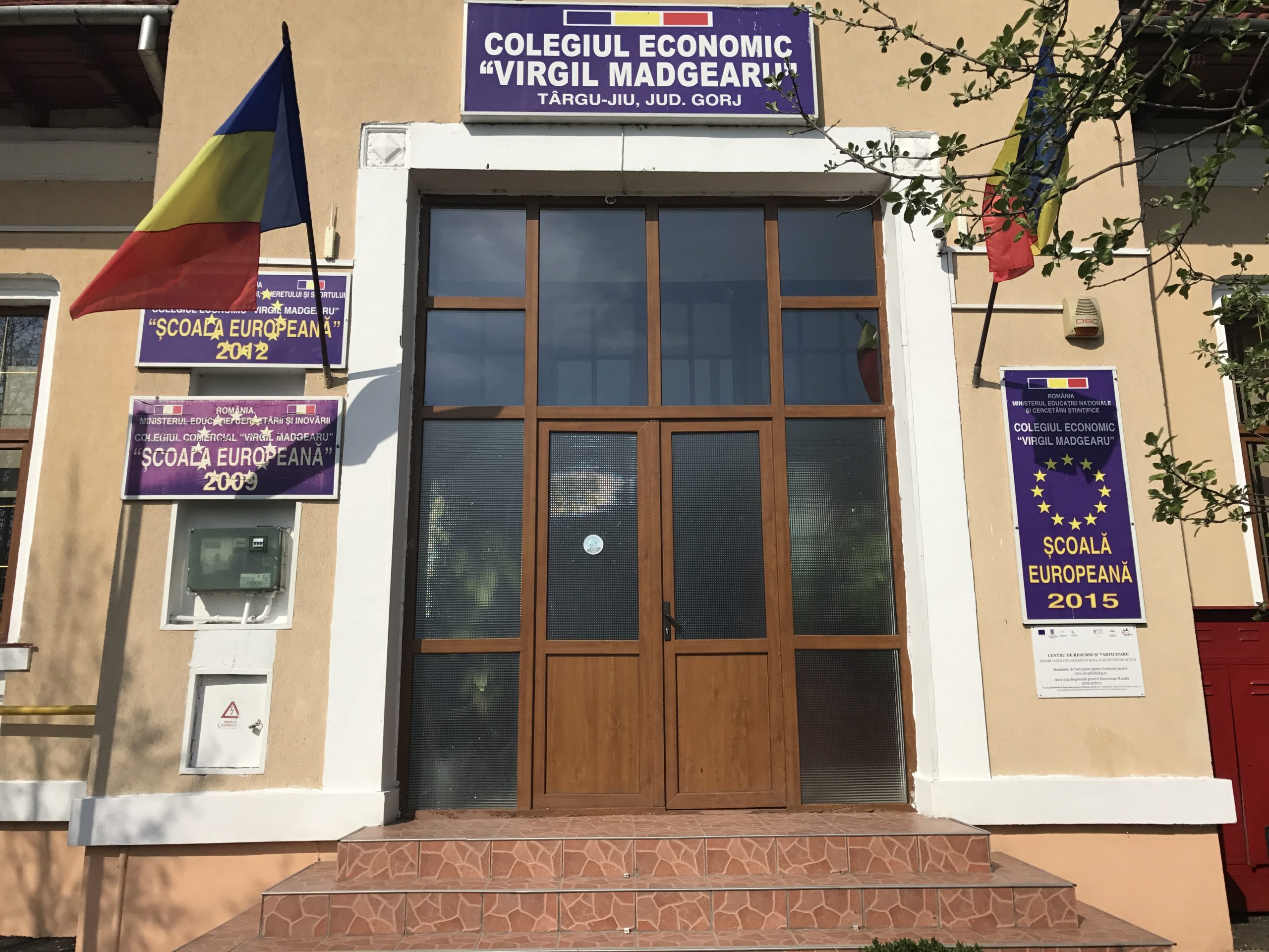 Schimbări neașteptate la Colegiul Economic „Virgil Madgearu” din Târgu Jiu