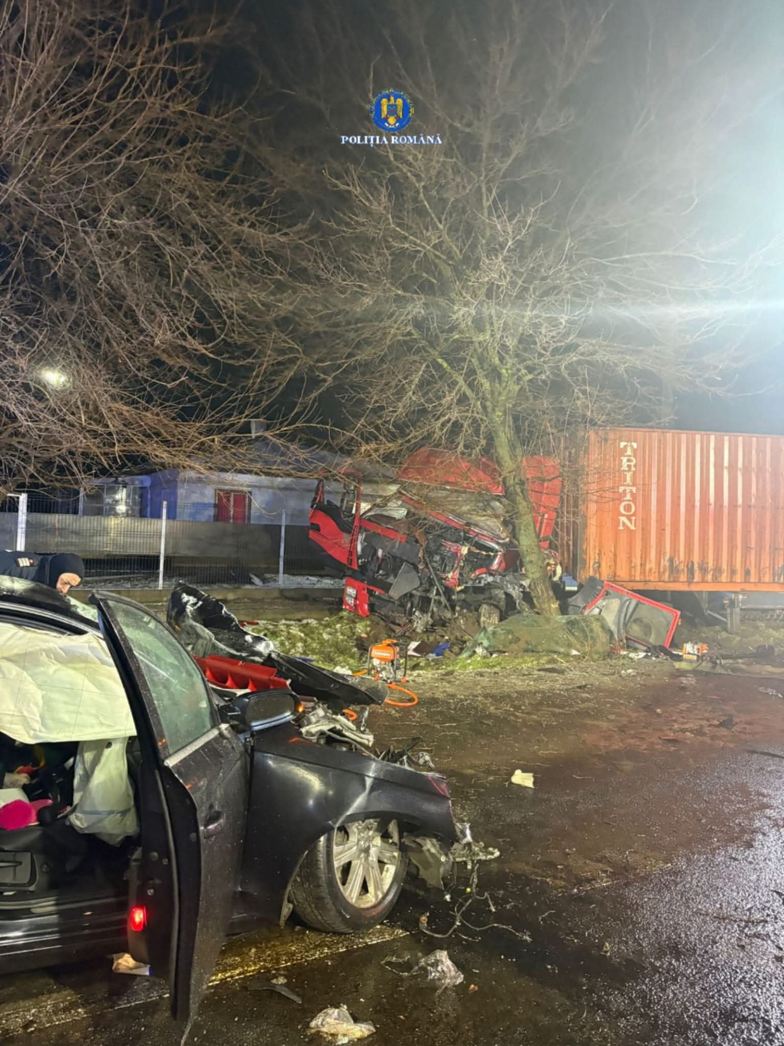 Două persoane și-au pierdut viața în accidentul de la Ion Roată