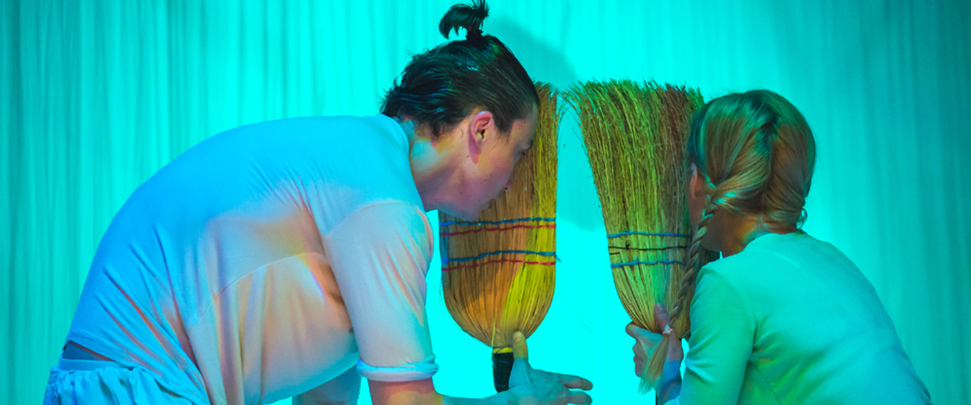 Teatrul Gulliver anunță reprezentații speciale pentru copii și adulți