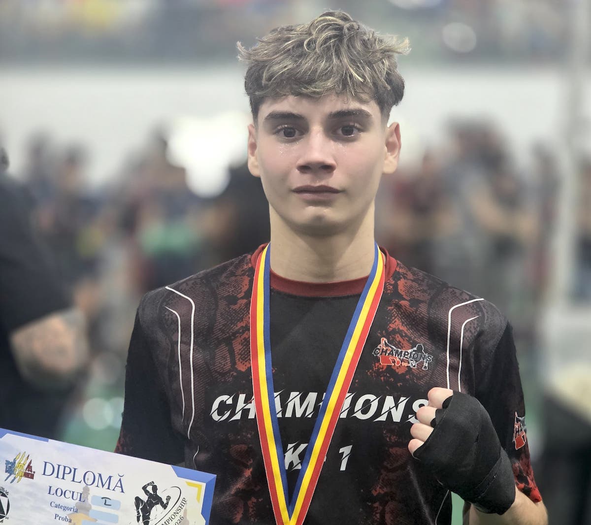 Tudor Buga, sportiv de 13 ani, câștigă Cupa Sibiului la kickbox