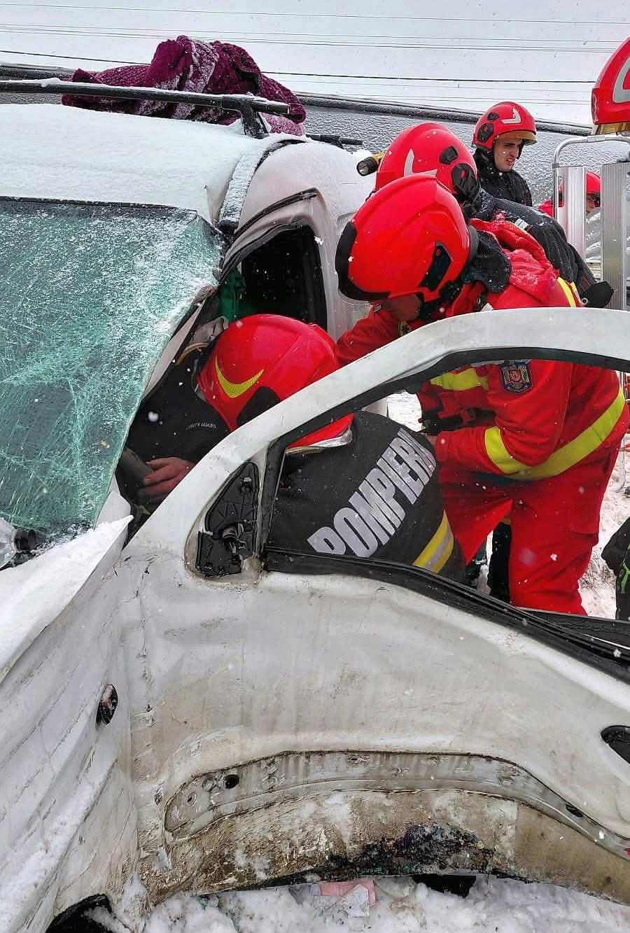 Accident grav pe DN 2-E 85, în Gherăeștii Noi