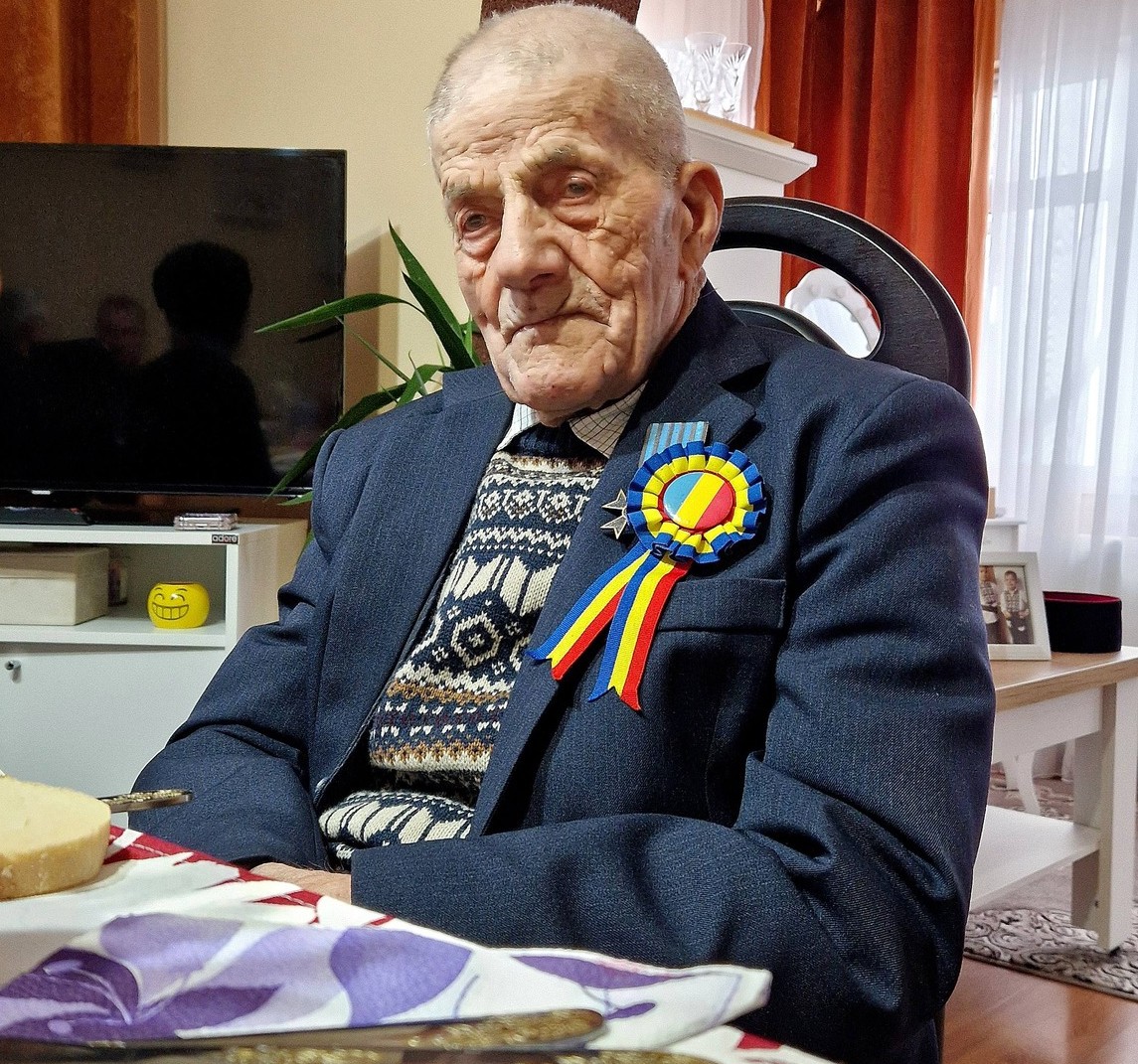Veteranul Arim Toader din Concești împlinește 104 ani