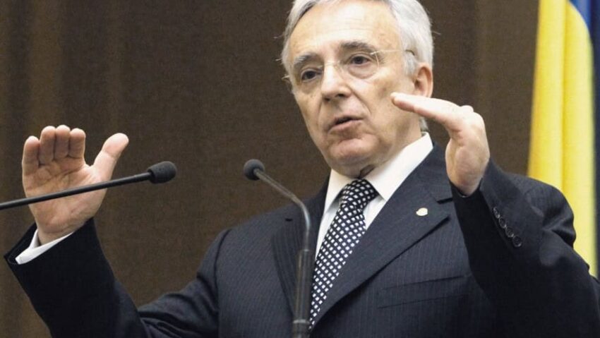 Mugur Isărescu: Investițiile publice sunt esențiale pentru economia României