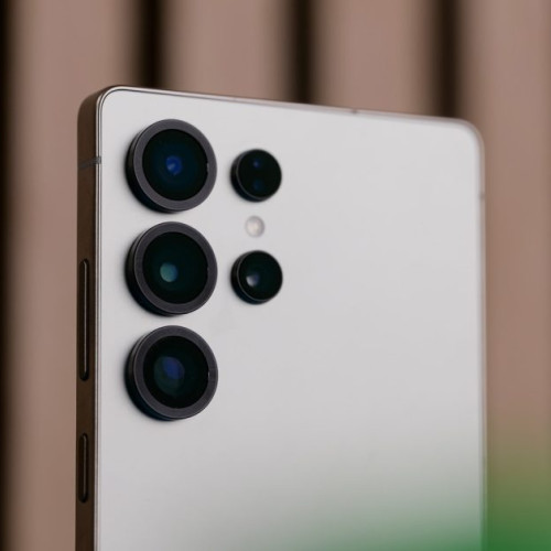 Samsung se confruntă cu creșteri de preț pentru Galaxy S26 din cauza costurilor cu chip-urile Exynos