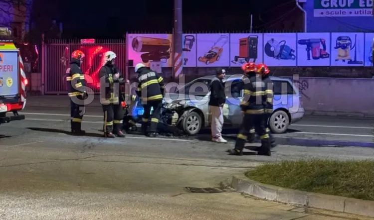 Accident rutier în Cluj-Napoca, trafic restricționat în Mărăști