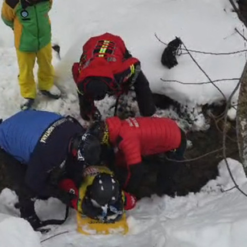 Jandarmii intervin pentru un schior căzut pe pârtiile din Predeal