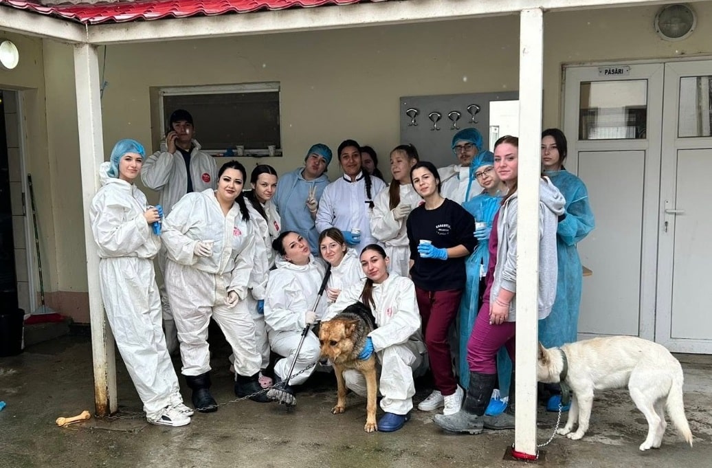 Elevii din Tulcea deschid Ferma Didactică pentru educația practică