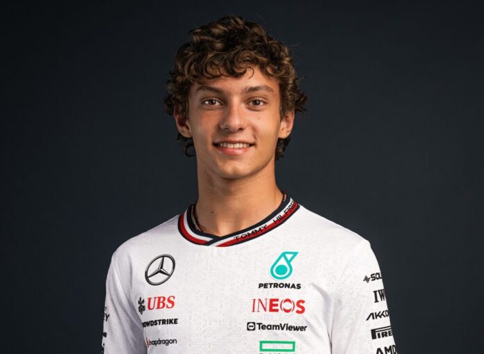 Kimi Antonelli stabilește cel mai bun timp în testele de Formula 1 din Bahrain