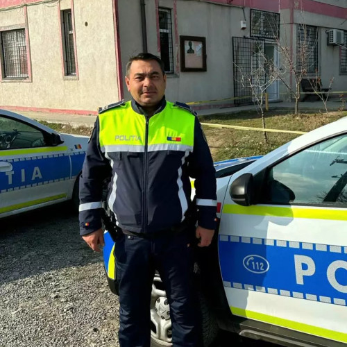 Un polițist în timpul liber a prins un bărbat căutat pentru furt