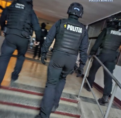 Două persoane reținute în Botoșani pentru furt