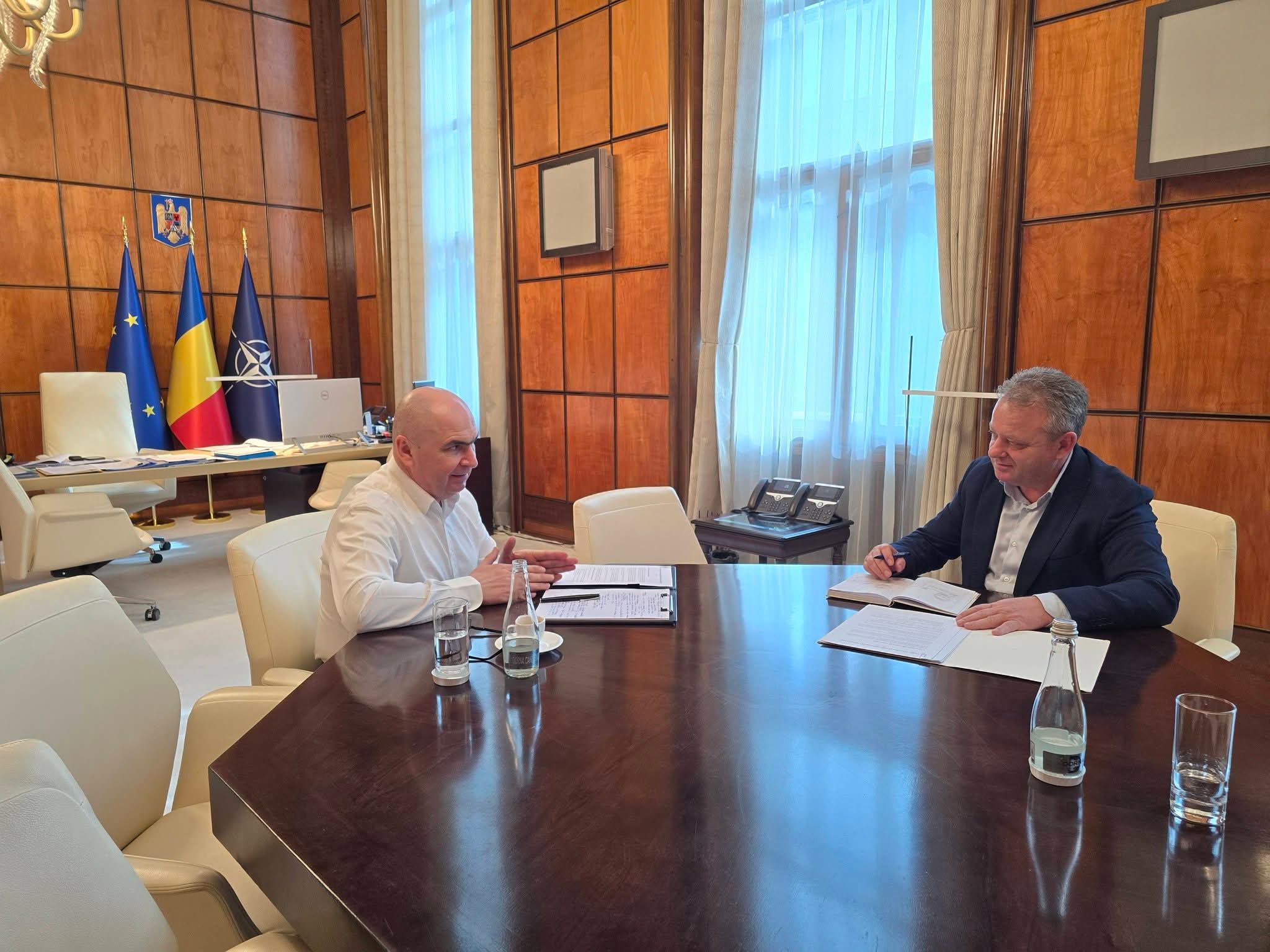 Senatorul Ion Iordache discută cu premierul despre Complexul Energetic Oltenia