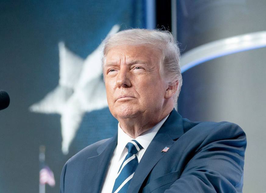 Donald Trump anunță un nou tarif global de 10%