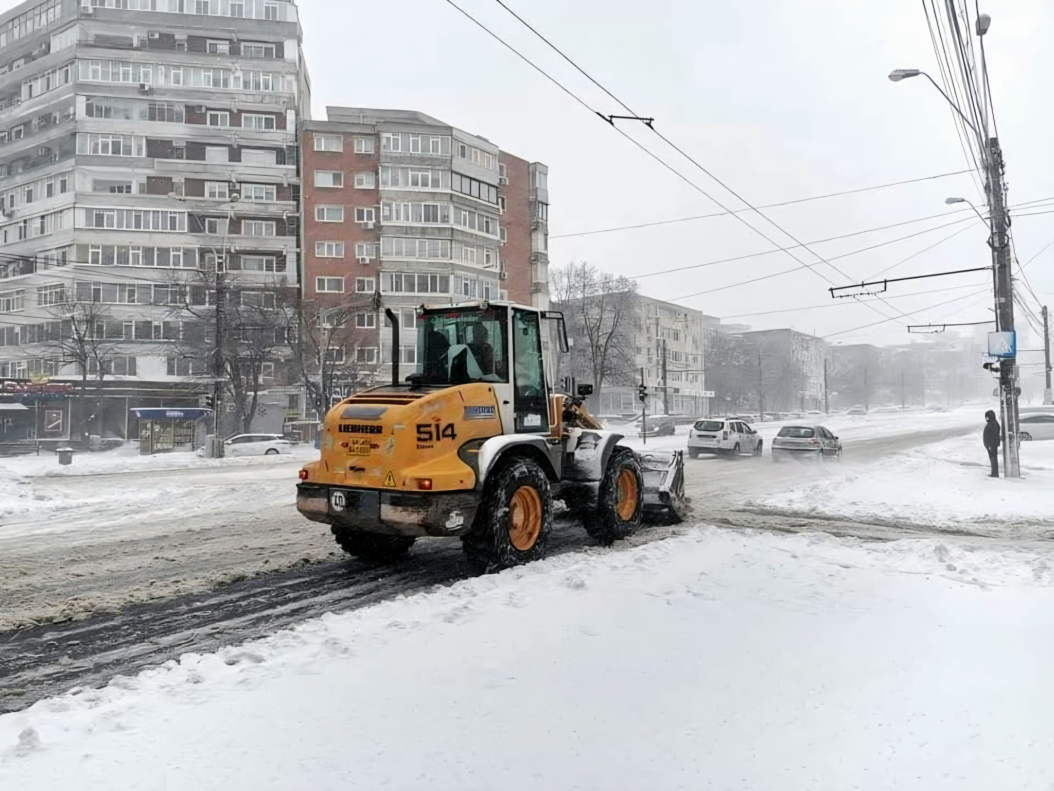 Gălățenii critici față de gestionarea zăpezilor: intervenții insuficiente