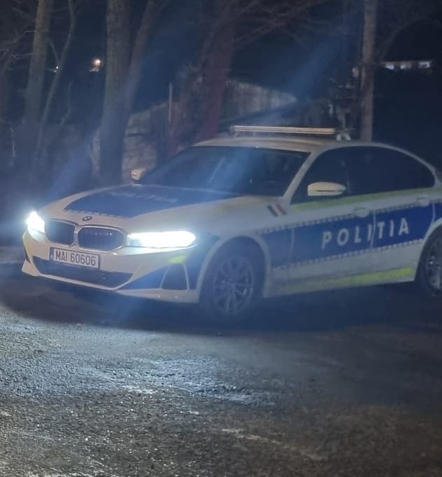 Botoșănean amendat și rămas fără mașină după un control rutier