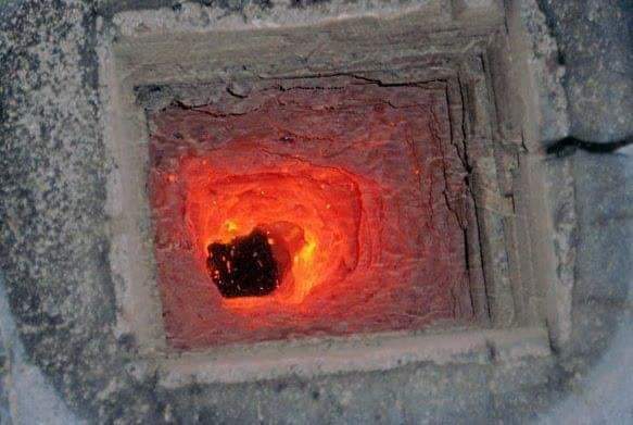 Incendiu în Jijia, pompierii au salvat o locuință de la distrugere