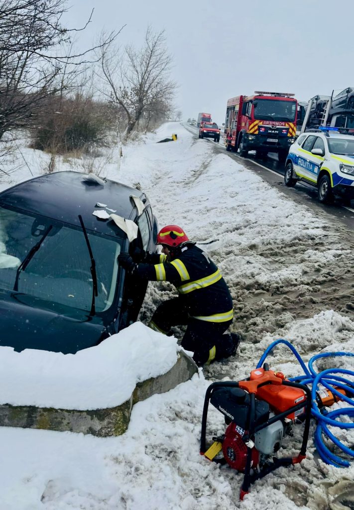 Accident rutier în comuna Mușătești, o femeie rănită