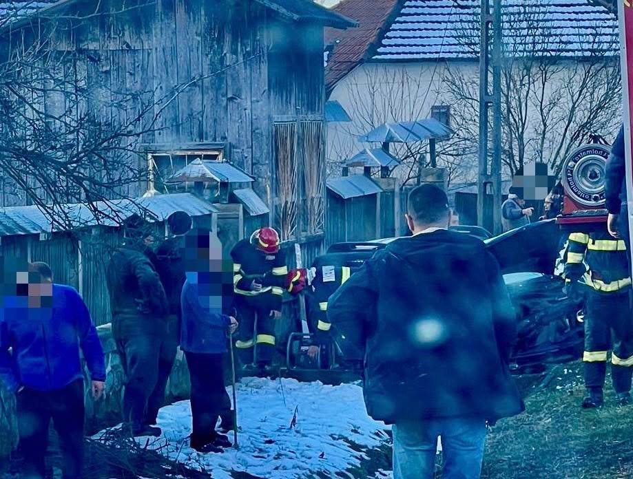 Accident grav pe DJ732 în comuna Vlădești, cu o victimă decedată