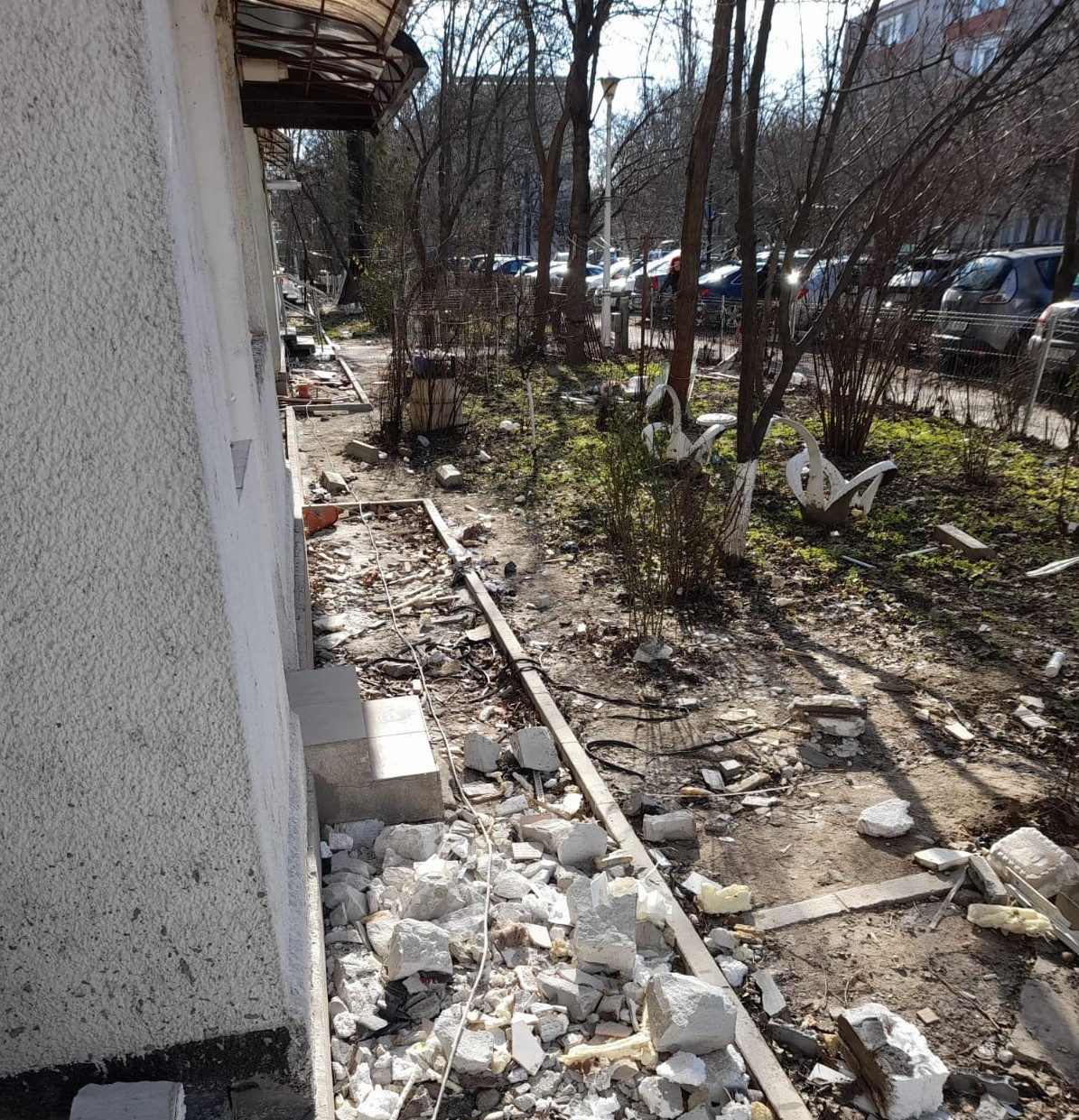 Deșeuri de construcții identificate pe un șantier din Galați