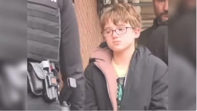 Un băiat de 11 ani din Pennsylvania își ucide tatăl adoptiv din cauza consolei de jocuri