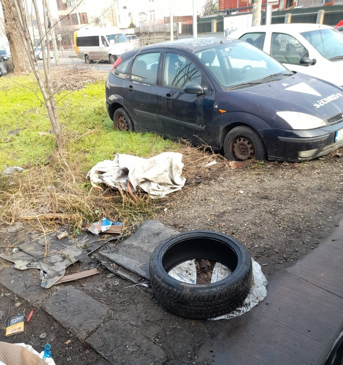 Service auto din Galați amendat pentru nereguli grave de mediu