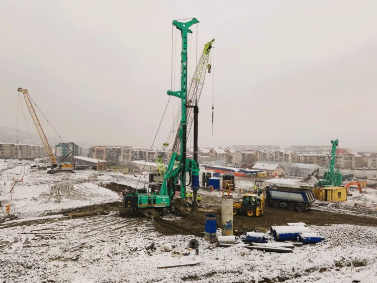 Lucrările la puțul de lansare pentru metroul din Cluj depășesc 50% din execuție