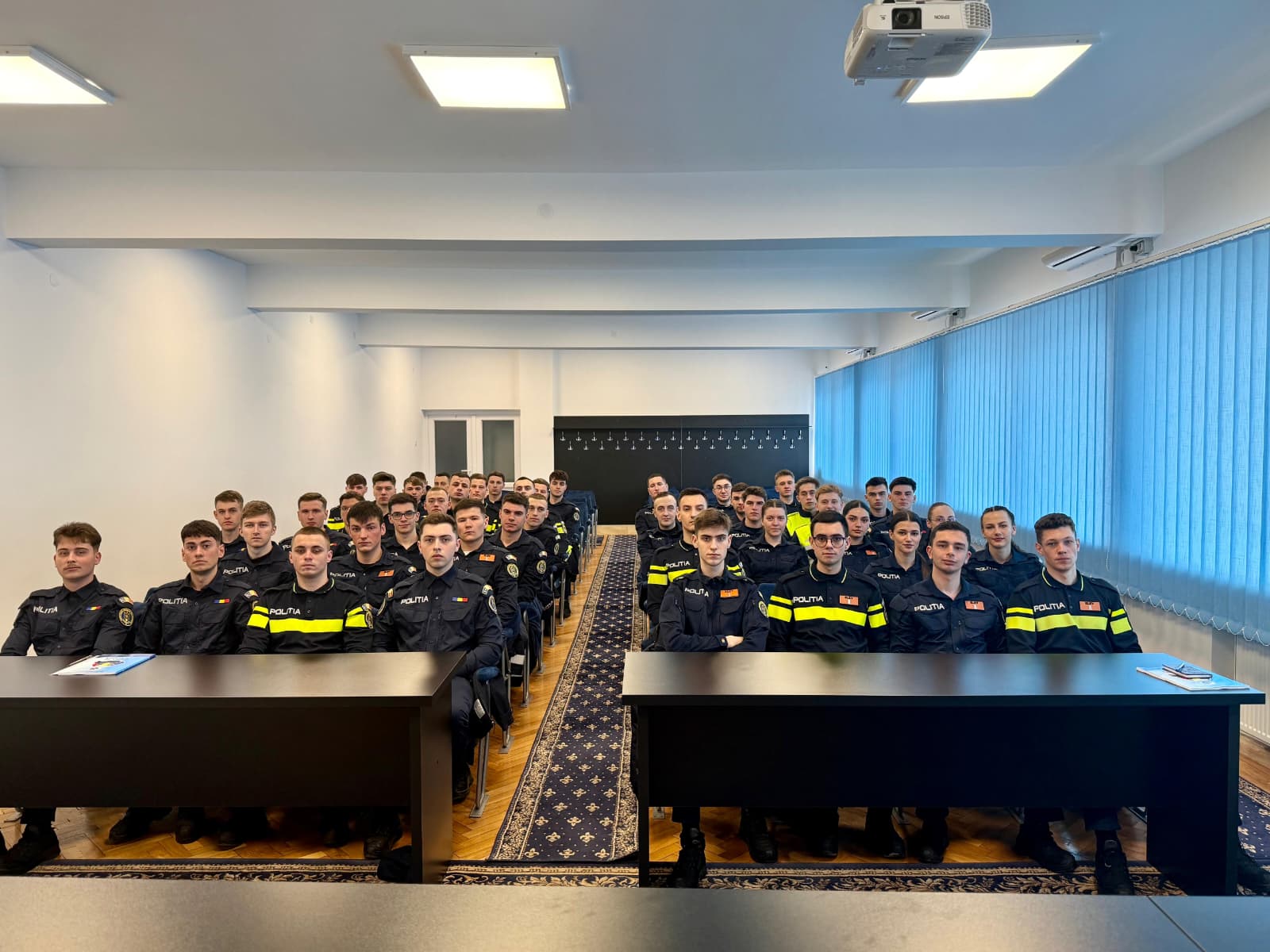 Elevii Poliției din Câmpina și Cluj-Napoca încep stagiul de practică la Botoșani