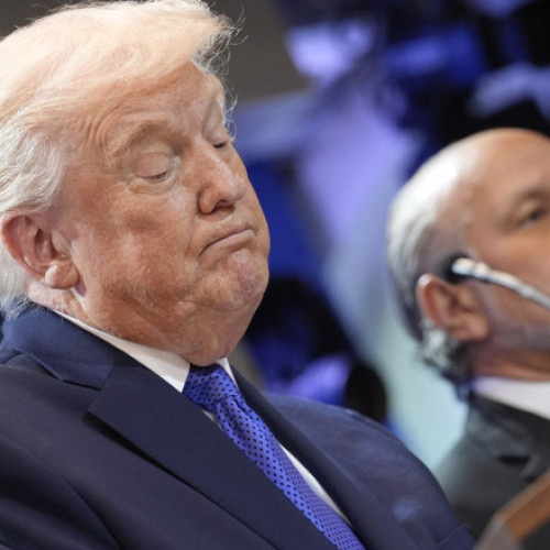 Noile tarife impuse de Trump intră în vigoare, controversa continuă