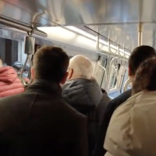 Tren de metrou defect la stația Constantin Brâncoveanu din București