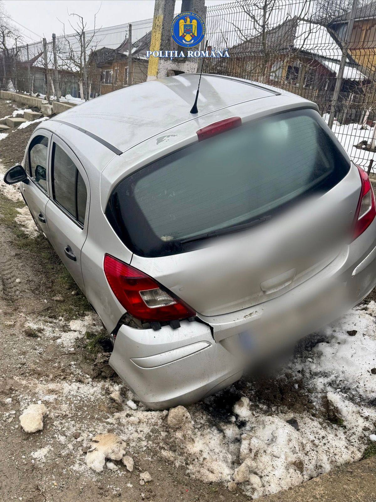 Accident rutier în comuna Râu Alb: două persoane rănite