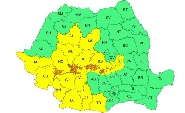 Coduri de avertizare meteorologică pentru ninsori și vânt puternic în România
