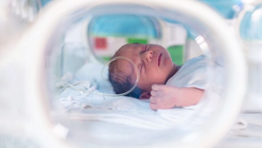 Târgu-Mureș ar putea înființa o bancă de lapte matern pentru nou-născuți