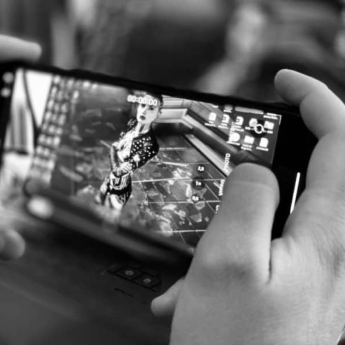 Un bărbat acuzat de pornografie infantilă se va judeca la Tribunalul Alba