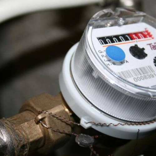 Localnic din Vulcan, anchetat pentru furt după debranșare ilegală de apă