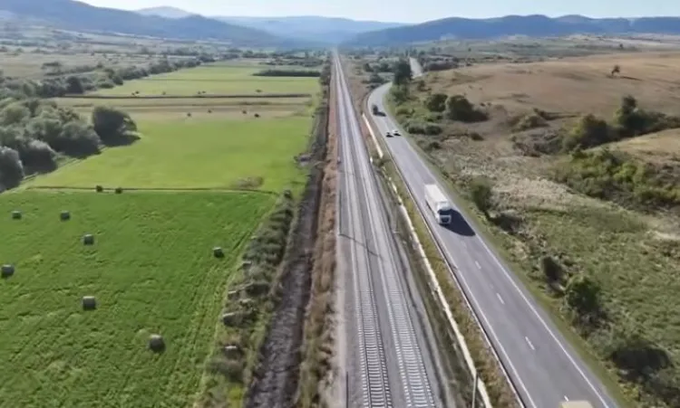 Alstom și Arcada Company stabilesc un record de modernizare feroviară în România