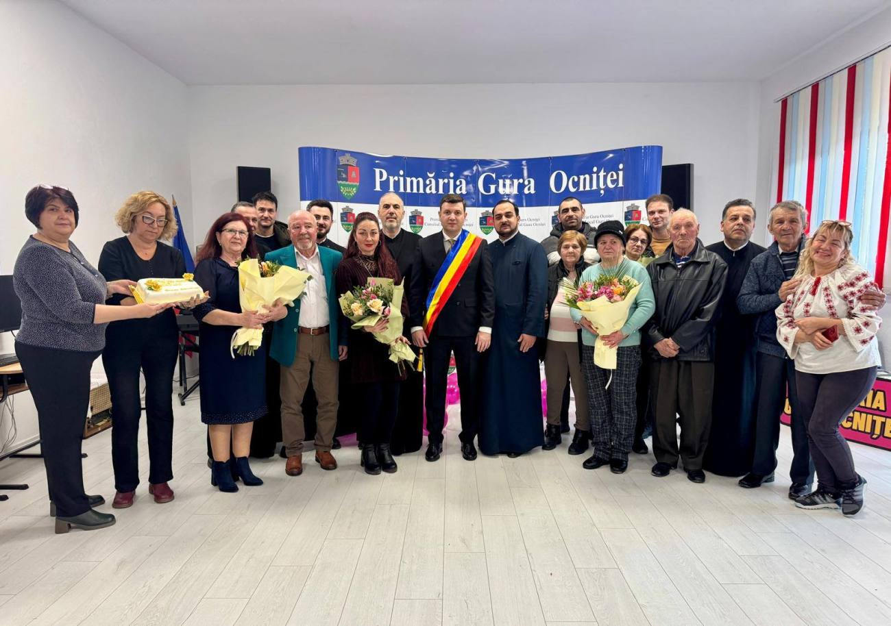 Premiere emoționantă pentru cuplurile cu 50 de ani de căsătorie, la Gura Ocniței