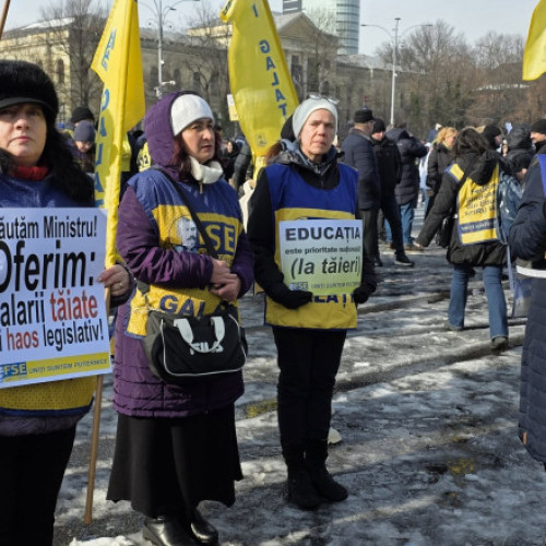 Protest al sindicatelor din educație la Palatul Cotroceni