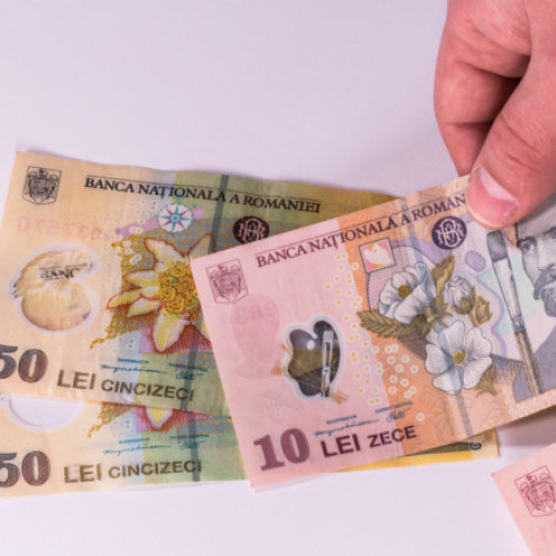 Peste 5 milioane de români au primit ajutoare sociale în februarie