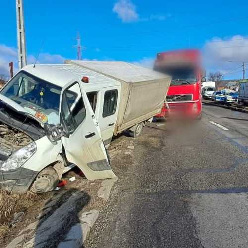 Accident grav pe centura Vâlcele Apahida, un rănit la spital