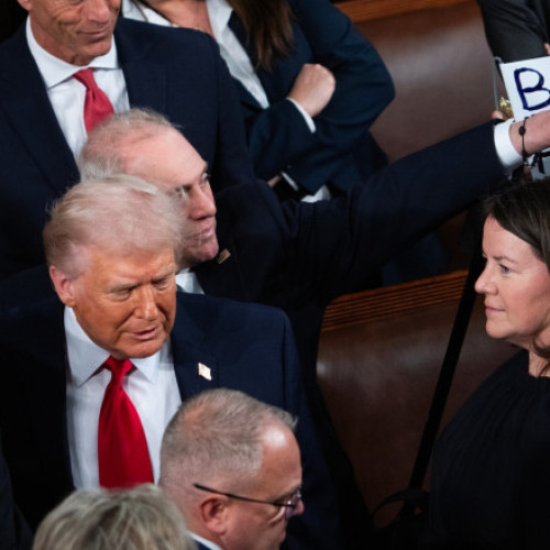 Discursul de 107 minute al lui Trump adâncește diviziunile politice în SUA