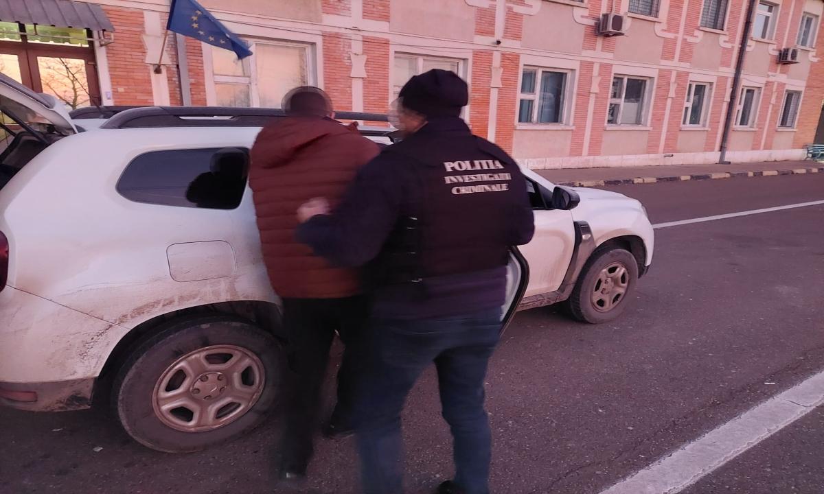 Poliția din Vaslui reține trei bărbați pentru furt calificat