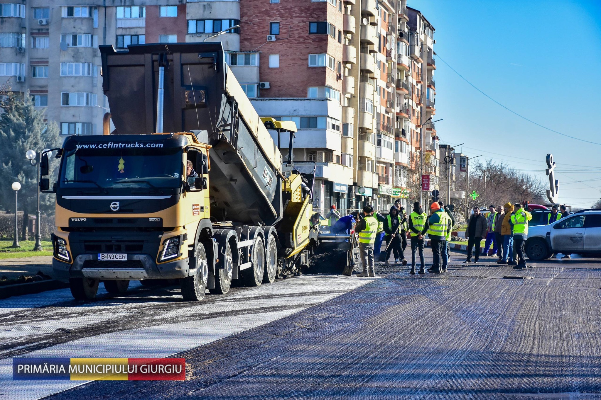 MIDA DRUM derulează lucrări de asfaltare în municipiul Giurgiu