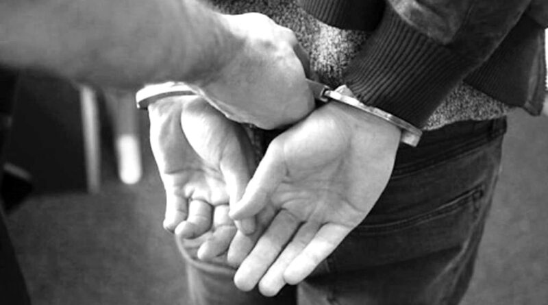 Arest preventiv pentru un bărbat acuzat de trafic de droguri