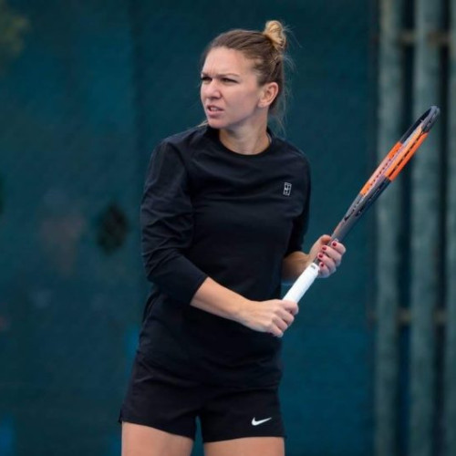 Simona Halep participă la Miami Open după micșorarea suspendării - Primul turneu de tenis al sportivei de la încheierea suspensiunii - Invitația din partea organizatorilor aduce o veste bună pentru fanii acesteia