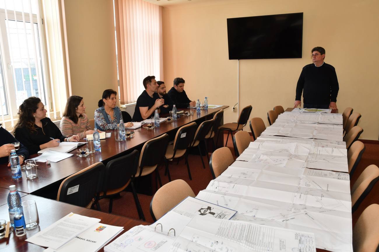 Lucrările pentru modernizarea Bazei Sportive Răcari încep pe 9 martie