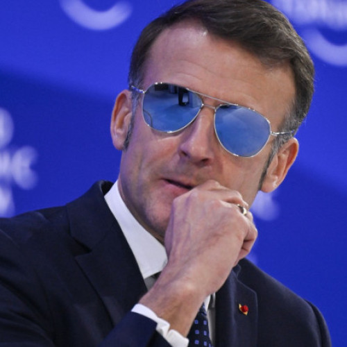 Macron actualizează doctrina nucleară a Franței, accentuează rolul național