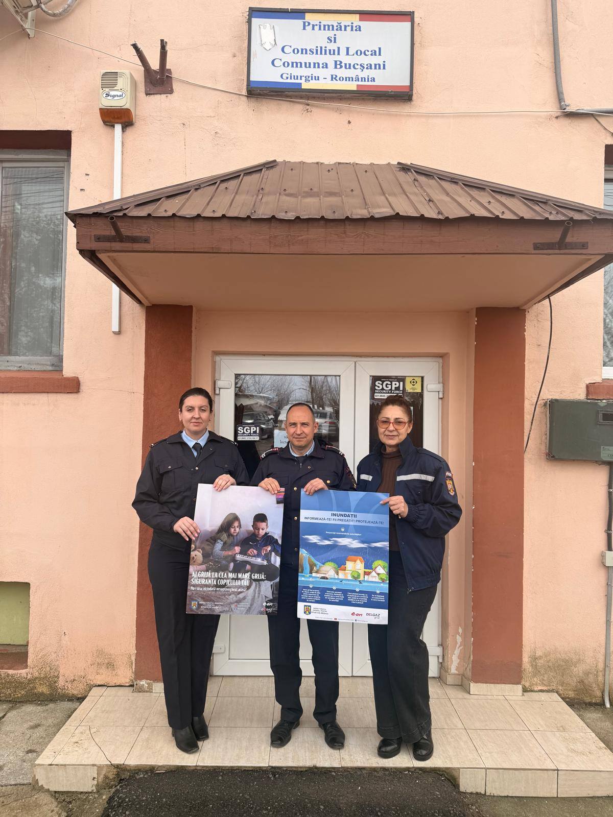 Pompierii din Giurgiu desfășoară campanii de informare în mai multe localități