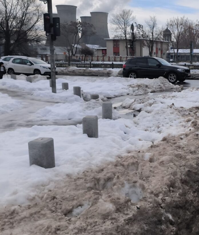 Ciprian Ciucu propune măsuri pentru reducerea traficului în zilele cu ninsoare