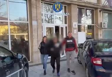 Bărbat din București, acuzat de viol și corupere sexuală asupra nepoatei