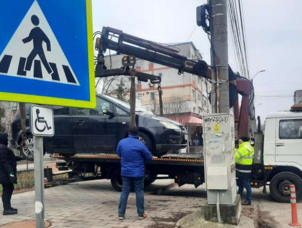 Poliția Locală din Botoșani intensifică controlul auto pentru fluidizarea traficului